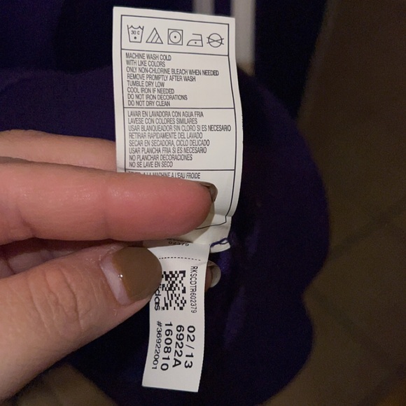 Vintage Adidas Purple Los Angeles Lakers Jacket - Picture 11 of 11